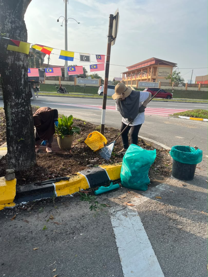 KEHIJAUAN BUMI MERDEKA DI IMPIAN SETIA